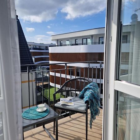 Stylish Vacation Apartment With Parking In Miedzyzdroje By Noclegi Renters ภายนอก รูปภาพ
